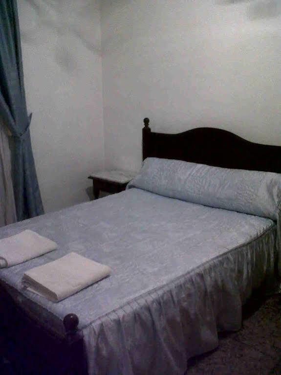 Hostal Medina Olvera Exterior photo